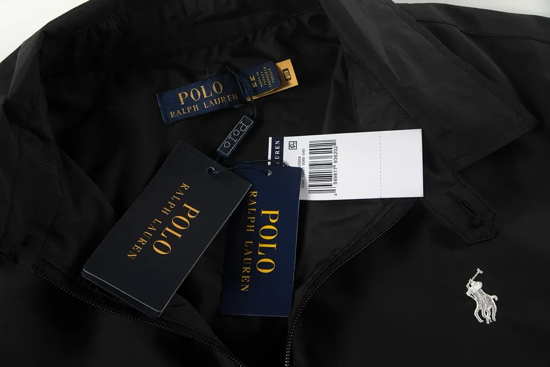 P316 Color: black/light card/off-white Size: S M L Customized two-color webbing strip on the back collar, with zippered side pockets inside ✅ - POLO brand zipper, genuine leather zipper piece, dark and light two-color buttons ✅ - RL25SS new jacket fabric is made of lightweight polyester fiber, windproof and waterproof, lighter, suitable for travel or daily outdoor sports, simple line design and wide and neat tailoring, unisex style for both men and women, good for commuting, classic and durable